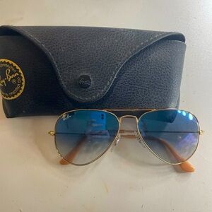 Ray-Ban Aviator Sunglasses
